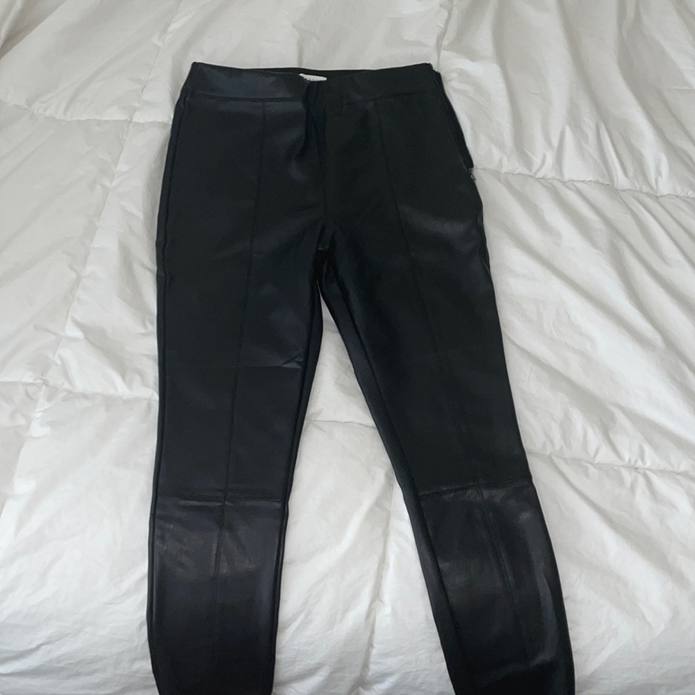 Top Shop Leather Skinny Pants w side zipper